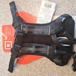 Road trip dog harness size small.